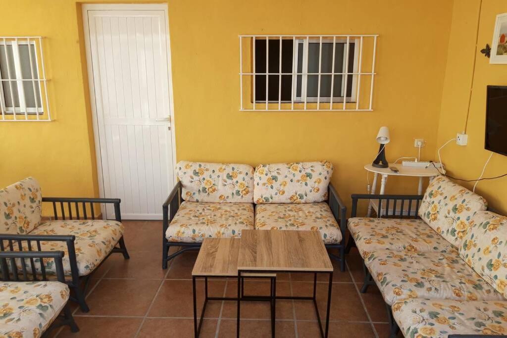 プンタ・ウンブリア Casa A Pie De Playa, Con Patio. Zona Miramar.ヴィラ エクステリア 写真