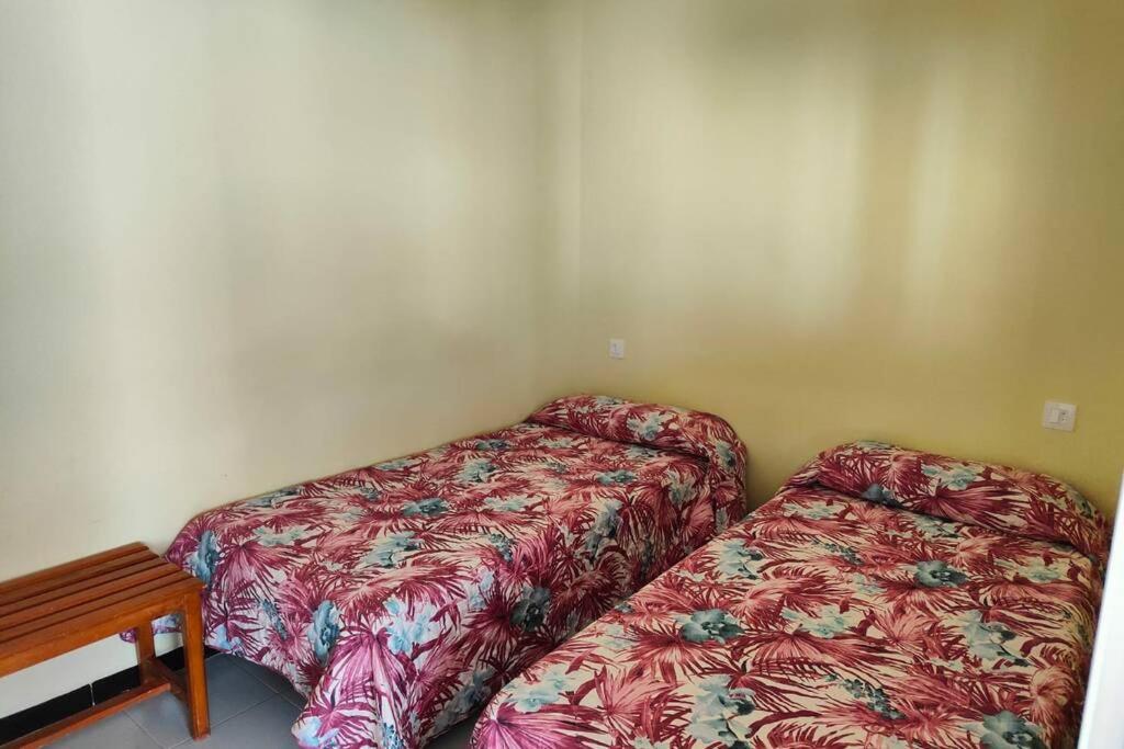 プンタ・ウンブリア Casa A Pie De Playa, Con Patio. Zona Miramar.ヴィラ エクステリア 写真